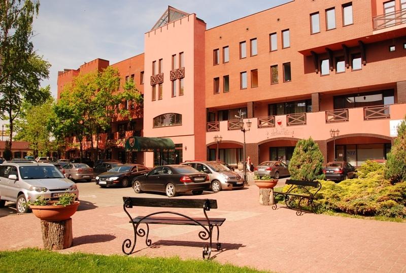 Fort Hotel Варшава Екстер'єр фото